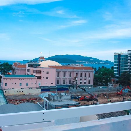 Sea Moon Hotel Nha Trang Exterior foto